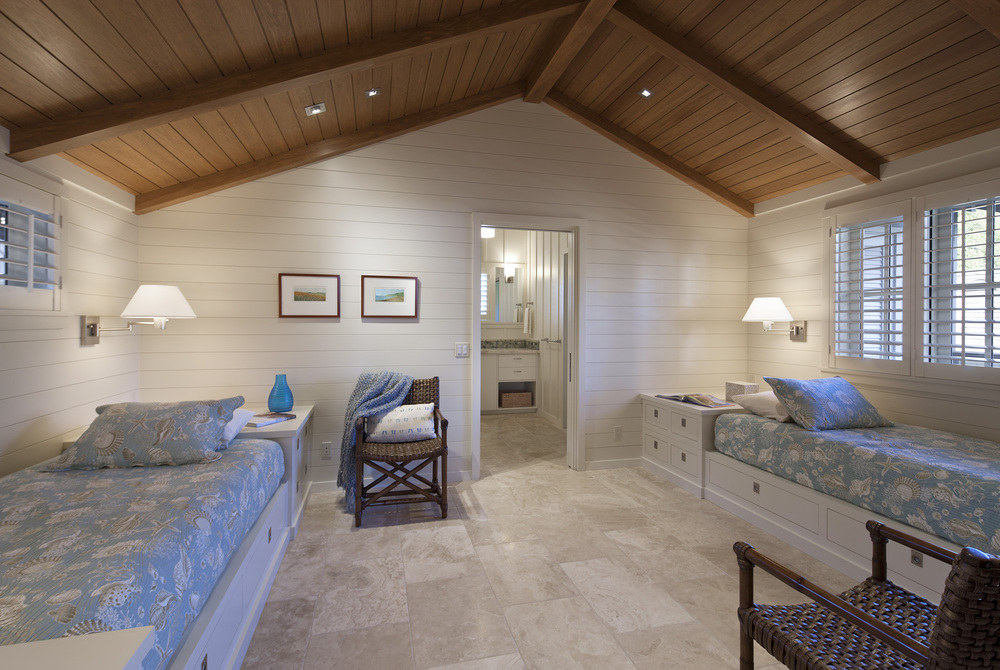 guest-bedroom-2-carpinteria-beach-home
