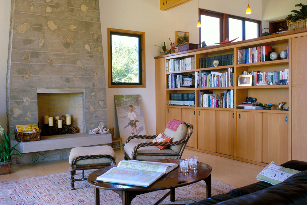 contemporary-residence-family-room-carpinteria-california