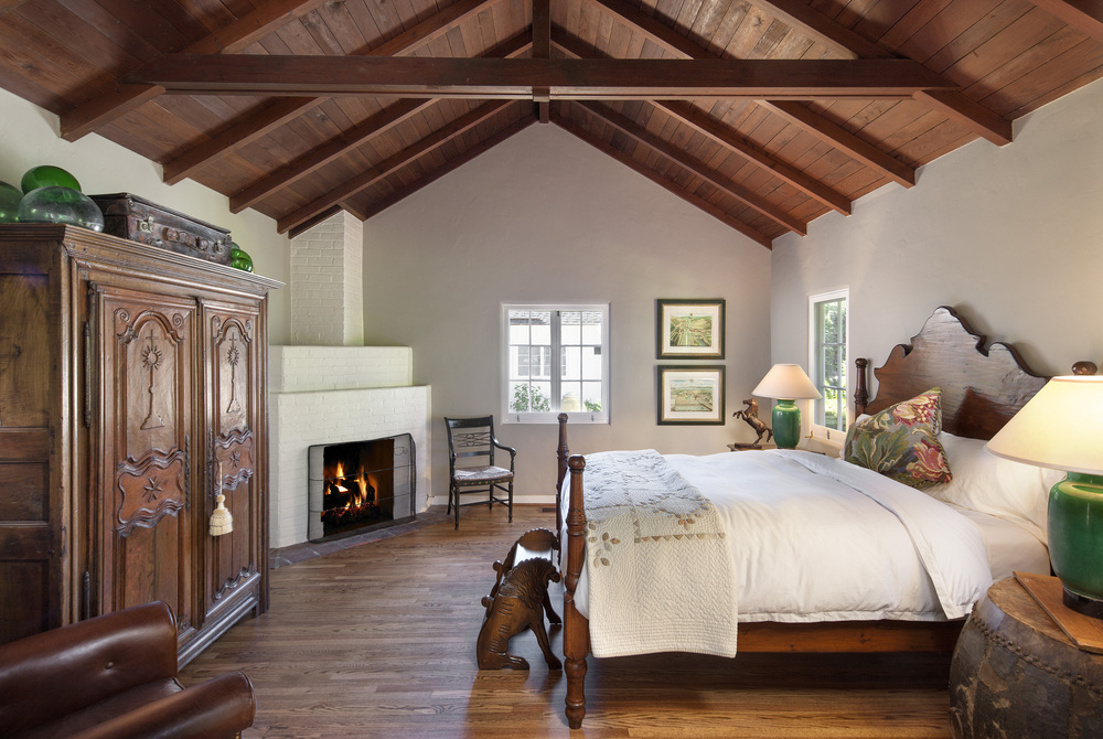 canyon-home-bedroom-montecito-california