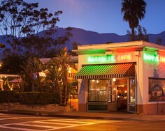 paradise-cafe-santa-barbara-exterior