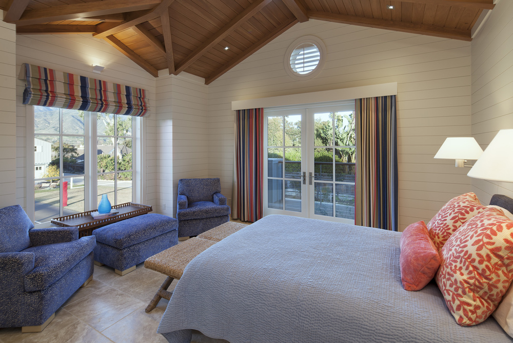 guest-bedroom-3-carpinteria-beach-home